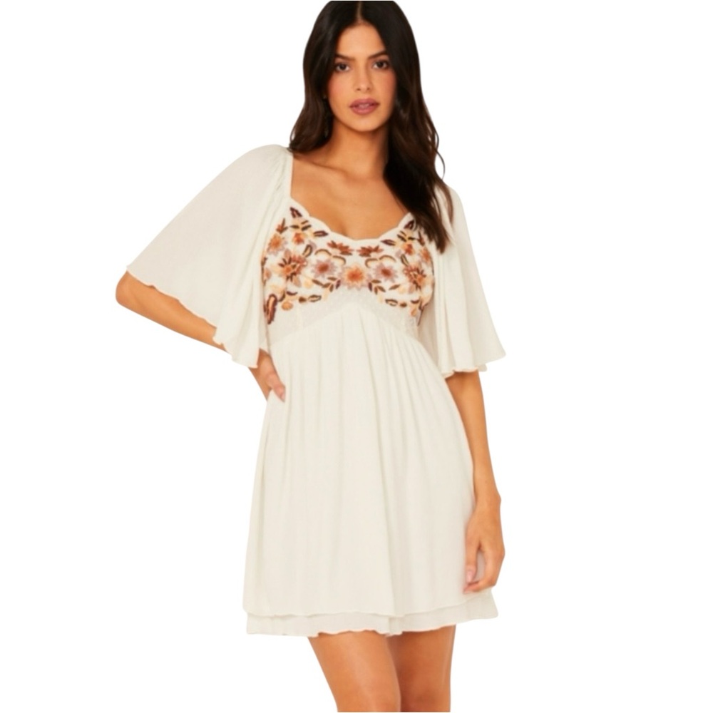 Shyanne Womens Boho Western Embroidered Flutter Sleeve Smocked Top Dress Cream